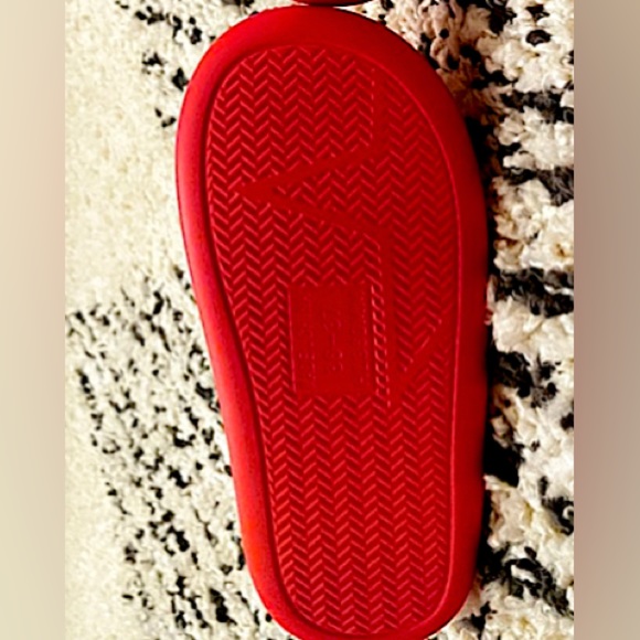 Cloud Slide Sandals / Slippers - Picture 2 of 5